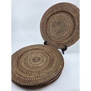 Set Of 4 Round Woven Rattan Boho Plate Chargers 13 Inch Excellent Condition